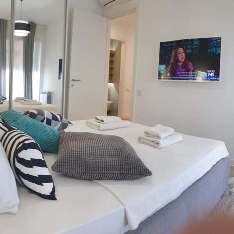 A Blok Exclusive Suite with garage - Two-Bedroom Apartment - 37