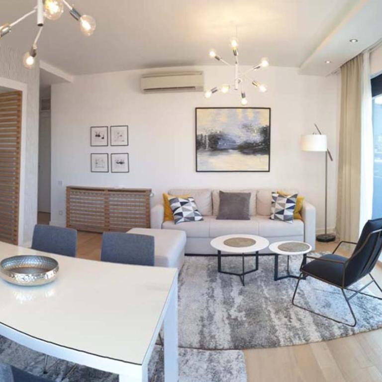A Blok Exclusive Suite with garage - Two-Bedroom Apartment - 41