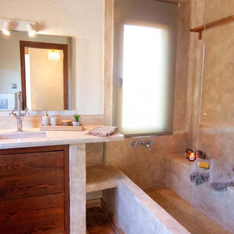 Finca Les Oliveres - Casa - 28