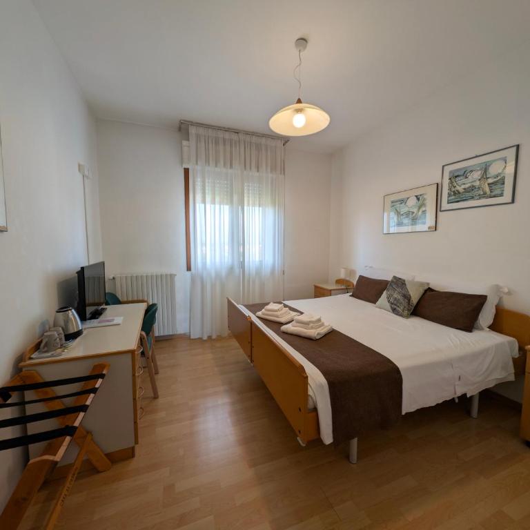 Casa Al Carmine - Camera Matrimoniale/Doppia con Letti Singoli - Accesso Disabili - 2