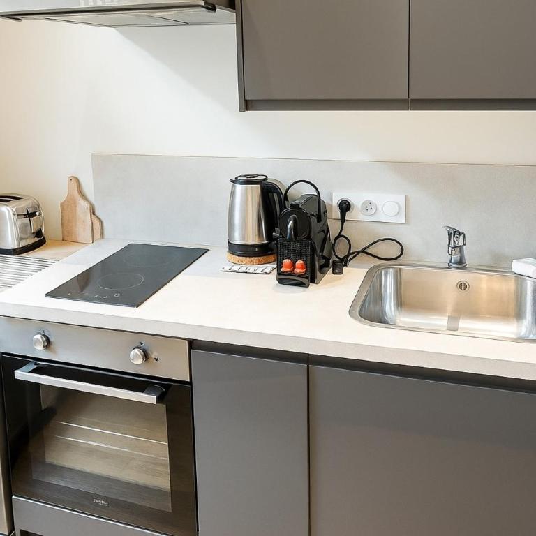 Charming T3 with Terrace heart of St Paul - Apartment - 3