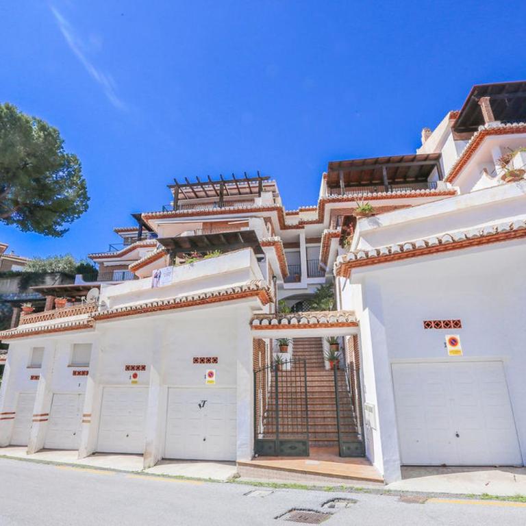 Luisa Puerto Marina - One-Bedroom Apartment with Terrace - 2