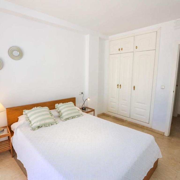 Luisa Puerto Marina - One-Bedroom Apartment with Terrace - 13