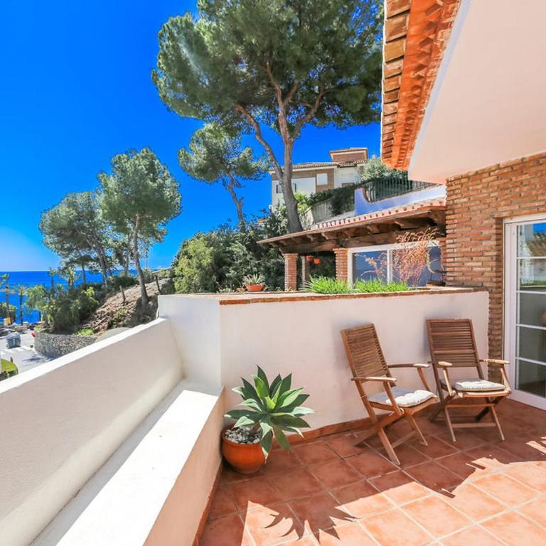 Luisa Puerto Marina - One-Bedroom Apartment with Terrace - 6