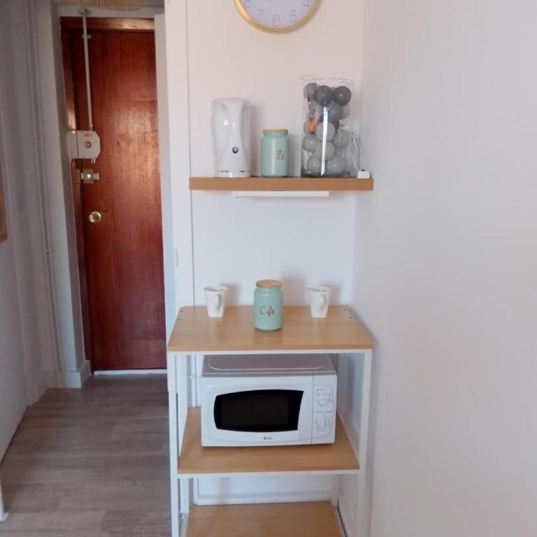 Studio cosy proche des plages de Golfe Juan - Studio - 3