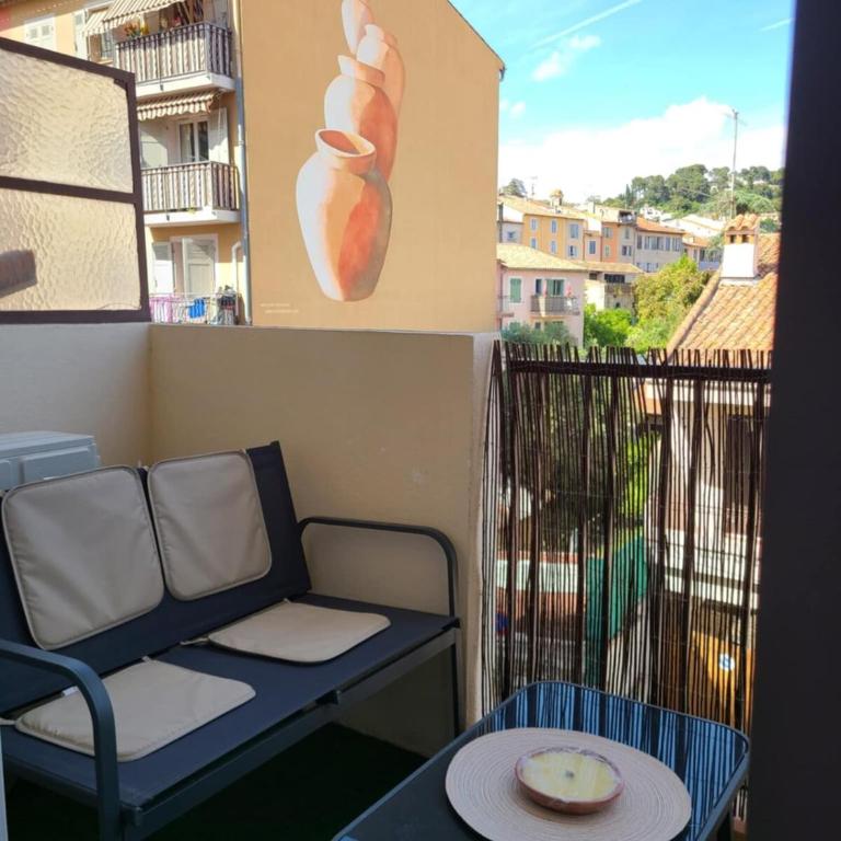 Studio cosy proche des plages de Golfe Juan - Studio - 9