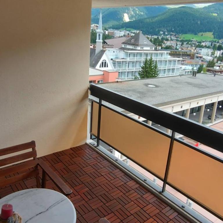 Holiday accommodation - swimming pool available - Superior Apartment - 2