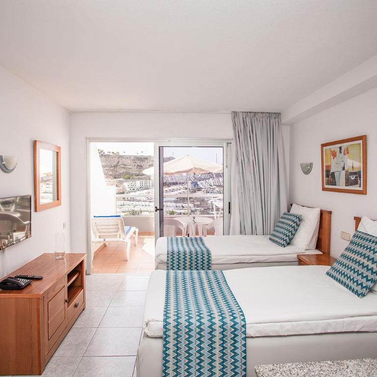 Servatur Montebello - Estudio con vista parcial al mar - 1