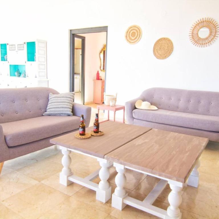 Villa Bassetes. Piscina Privada frente al mar - Villa de 3 dormitorios - 3