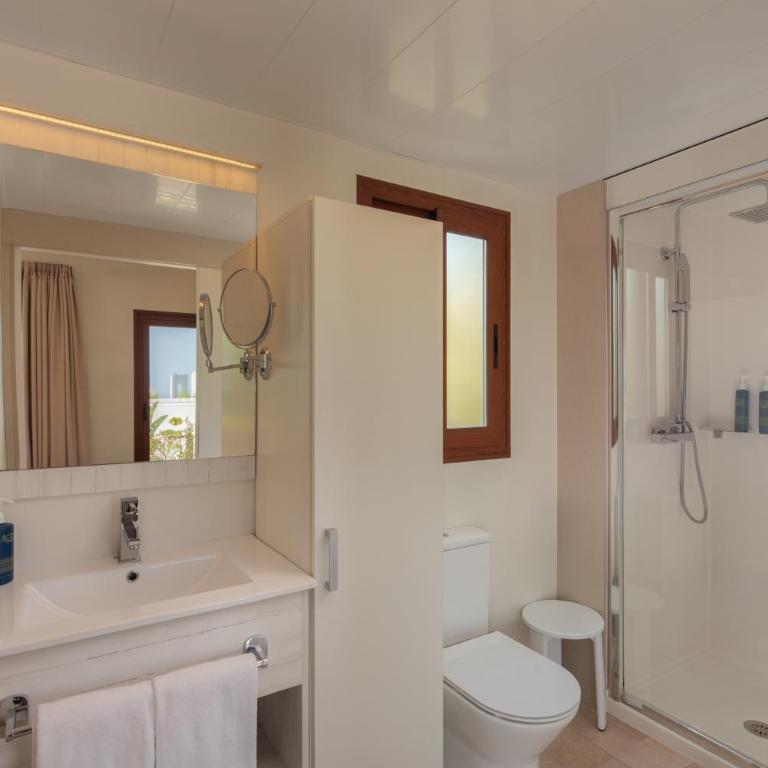 Four Points by Sheraton Costa Blanca Villas - Villa Doble Premium con sofá cama, balcón y vistas al resort - 2 camas - 3