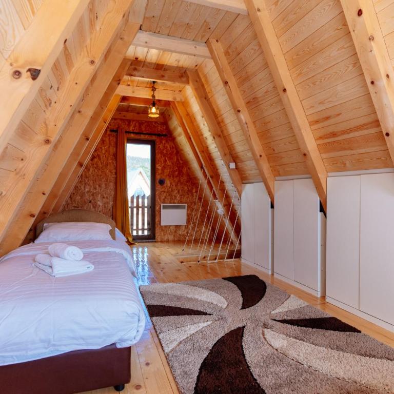 WIND Cottage - One-Bedroom House - 32