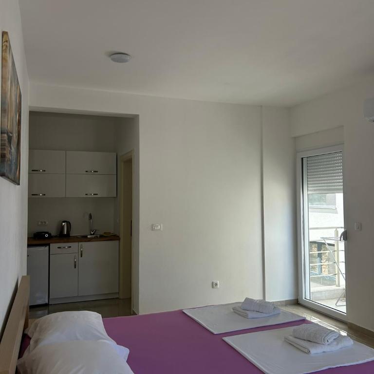 Apart Hotel White Pearl - Dvokrevetna Soba sa Bračnim Krevetom i Pogledom na More - 4