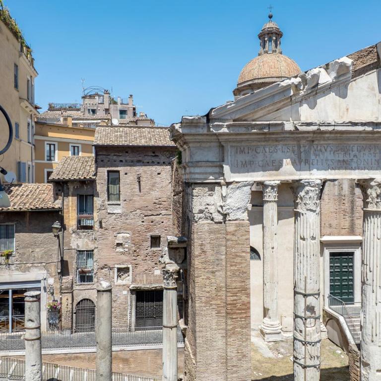 The Best Rent - Three-Room Apartment with View of the Portico d'Ottavia - Appartamento con 2 Camere da Letto - 30