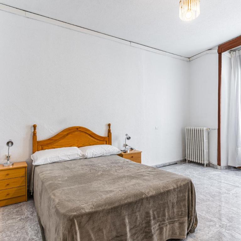 Hostal Marie Del Mar - Double Room with Private Bathroom - 7