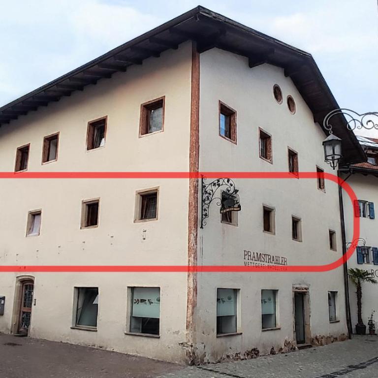 Große Wohnung mit Garagenparkplatz - Appartamento - 28