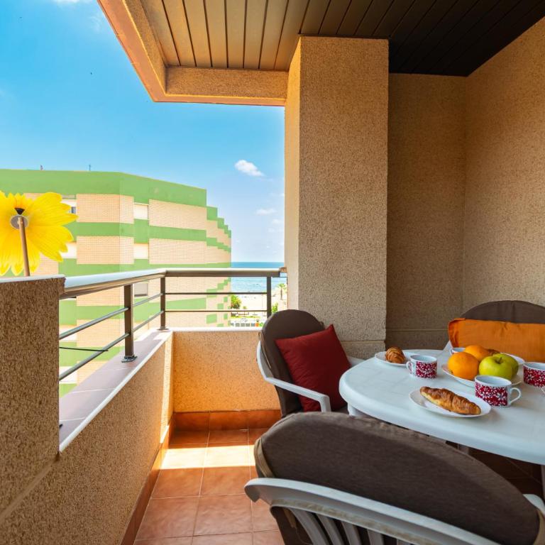 Playa Delicias junto a la Estación con Parking - By Aloja Palma - Apartamento de 2 dormitorios - 3
