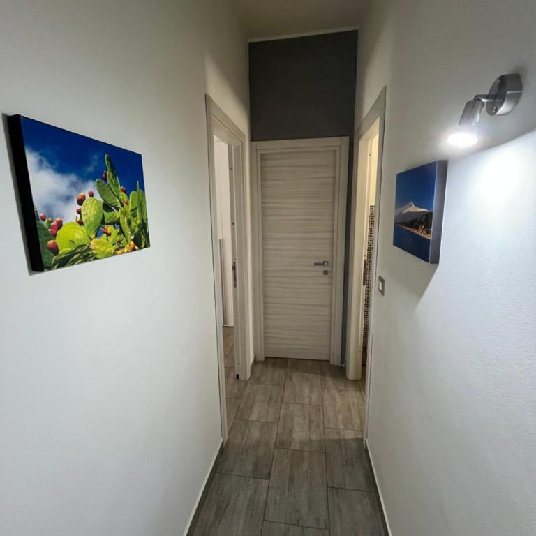 Gianluca Home - Deluxe King Room - 4