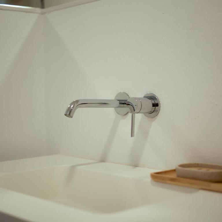 Papa Luna Suites Hostal Boutique - Habitación Doble Deluxe con vistas laterales al mar - 6