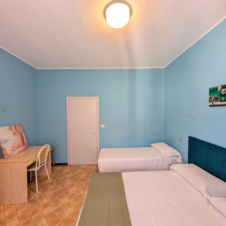 Alloggi San Marco - Camera Matrimoniale con Letto Supplementare - 21