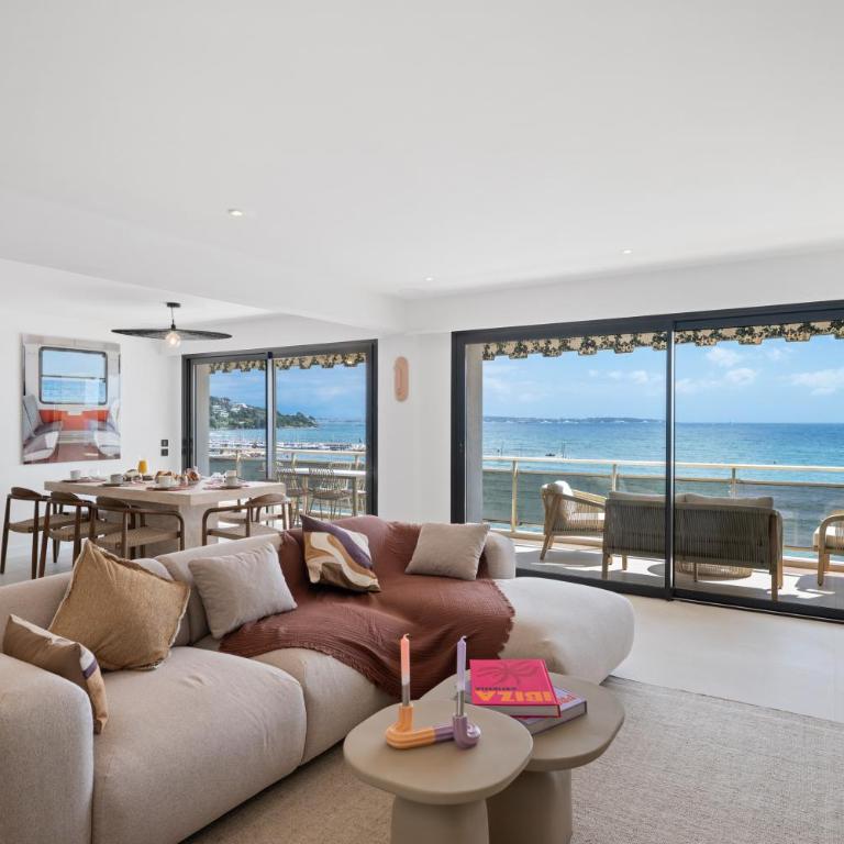 Exceptional apartment with sea view - Appartement 3 Chambres - Vue sur Mer - 2
