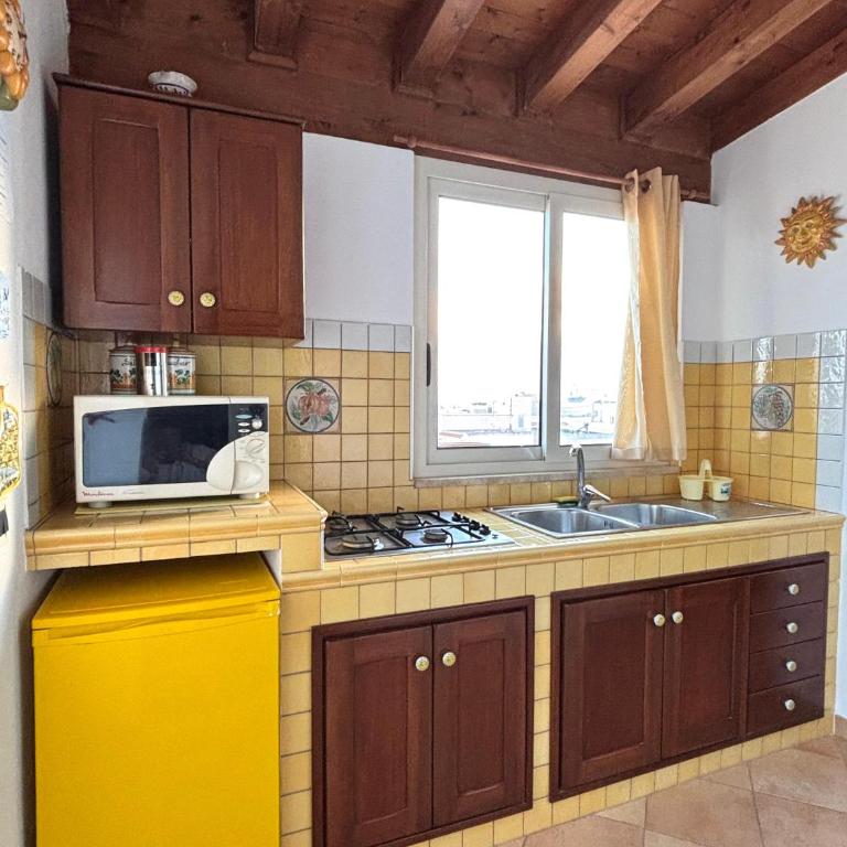 Attico Luna Lampedusa - Appartamento con 2 Camere da Letto e Terrazza - 3