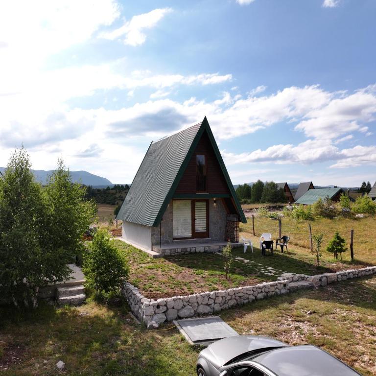 WIND Cottage - One-Bedroom House - 1