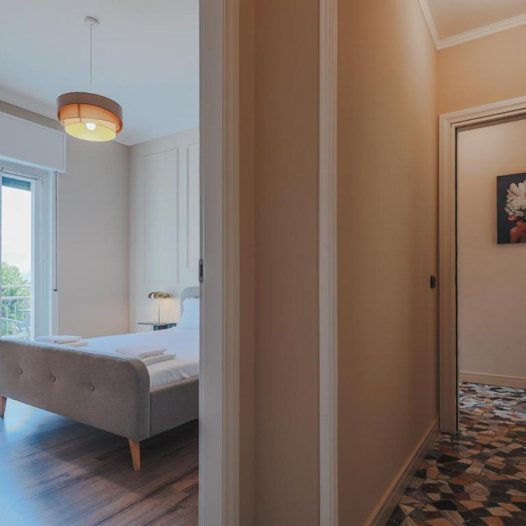 Palazzo 38 - Appartamento con 2 Camere da Letto e Vista Lago - 8