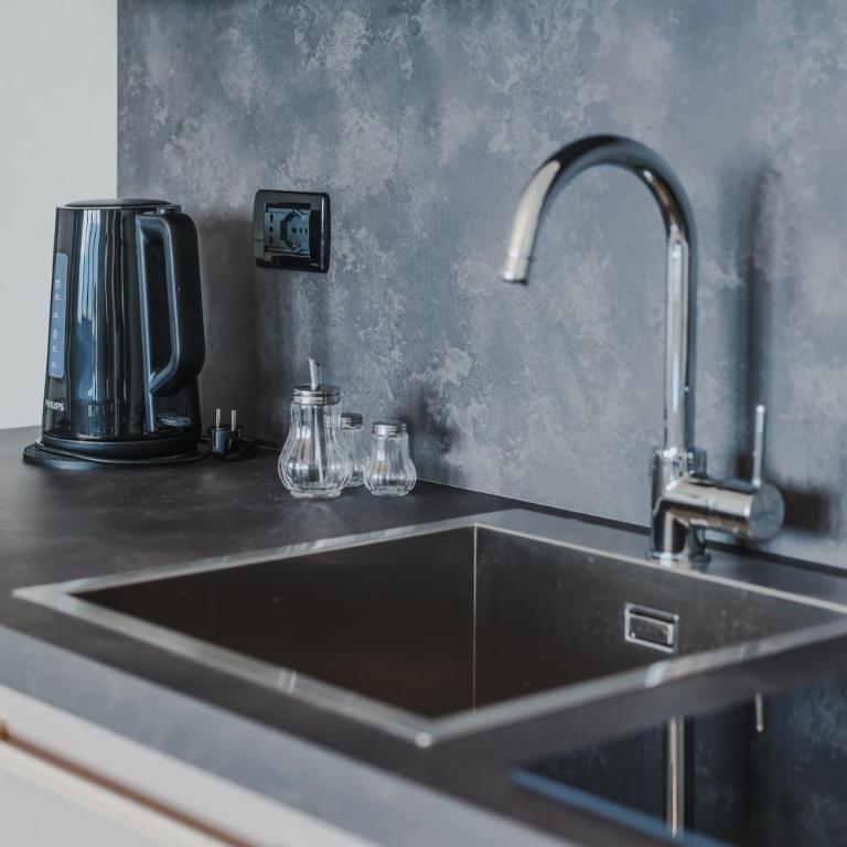Palazzo 38 - Appartamento con 2 Camere da Letto e Vista Lago - 17
