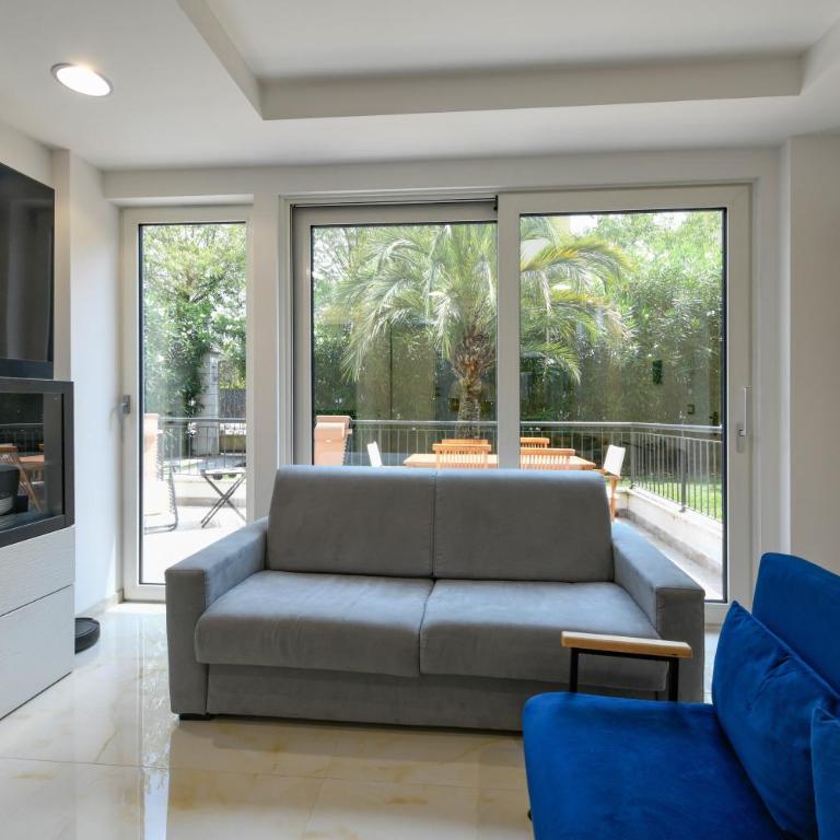 Fab Lac apartment with pool & terrace & freePark - Appartamento con 1 Camera da Letto - 15