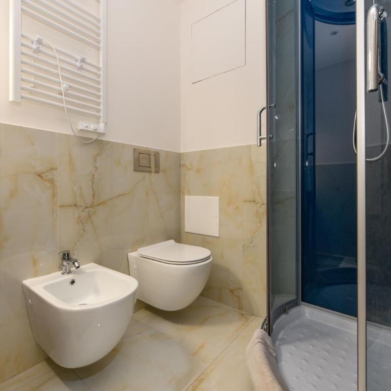 Fab Lac apartment with pool & terrace & freePark - Appartamento con 1 Camera da Letto - 13