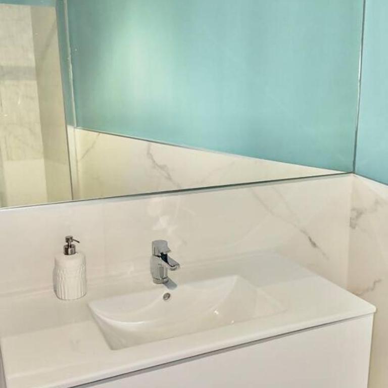Habitación Plaza Zerolo D - Habitación Doble con baño privado - 6