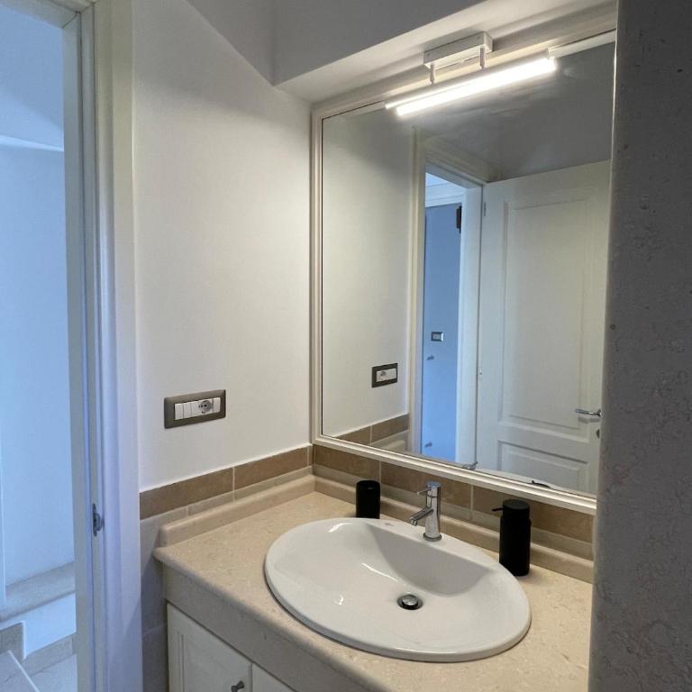 Pinetamare Azur - Panoramic Rooftop villa apartment Porto Selvaggio - Two-Bedroom Apartment - 33