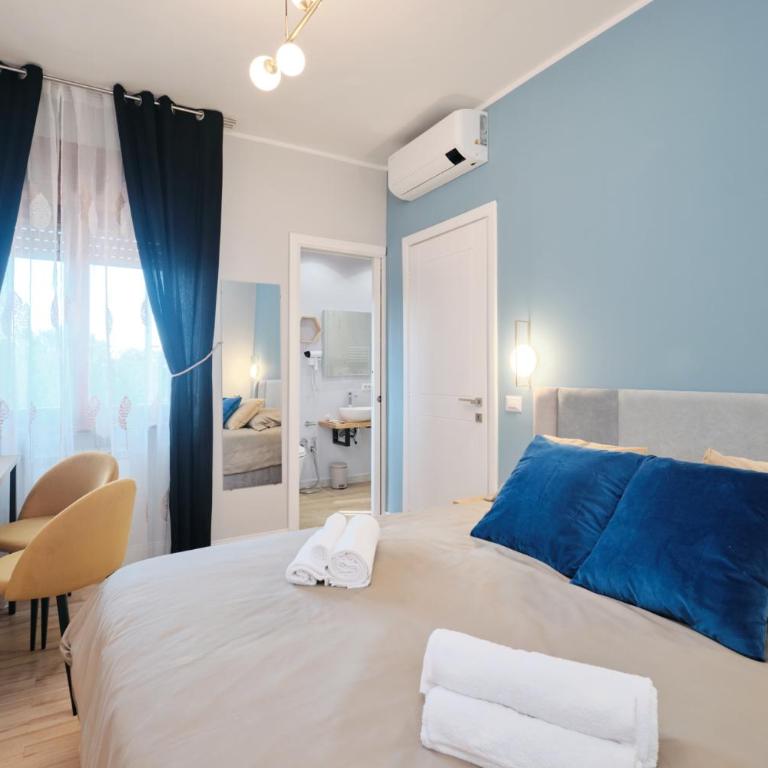 Elegant and cozy room with AC Swimming pool Free parking Subway station 2 min walking - Camera Matrimoniale con Bagno Privato - 2