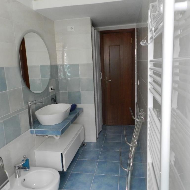 Family Home Salerno - Appartamento con 2 Camere da Letto - 14