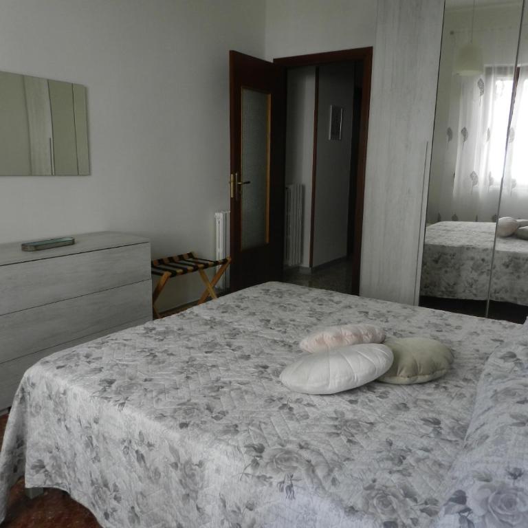 Family Home Salerno - Appartamento con 2 Camere da Letto - 13