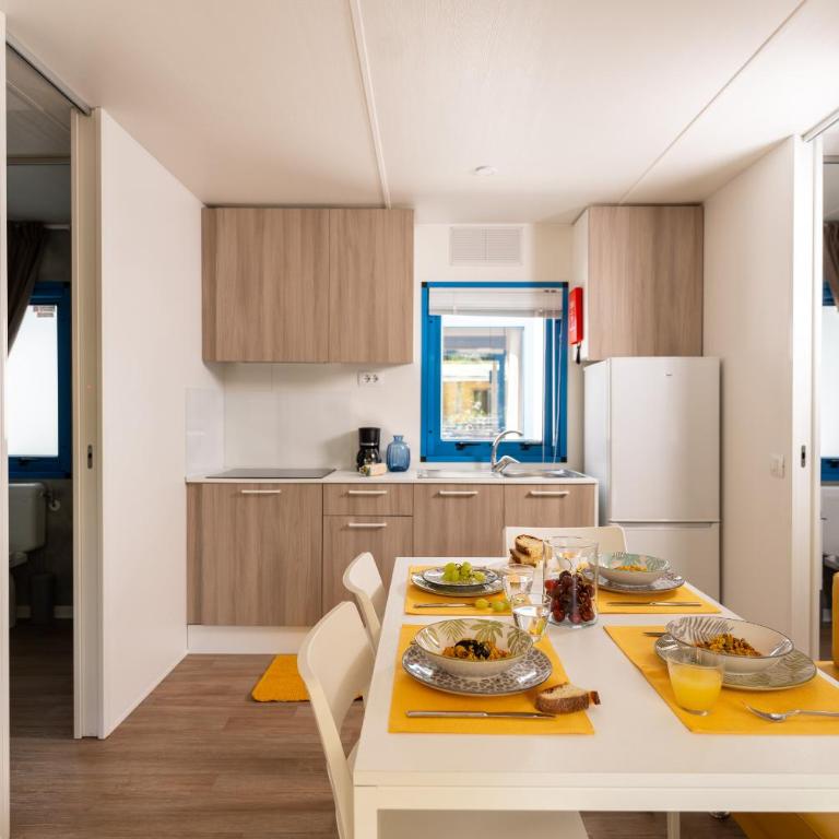 Pra' Delle Torri - Adria Holiday Mobile Homes - Casa Mobile - 4