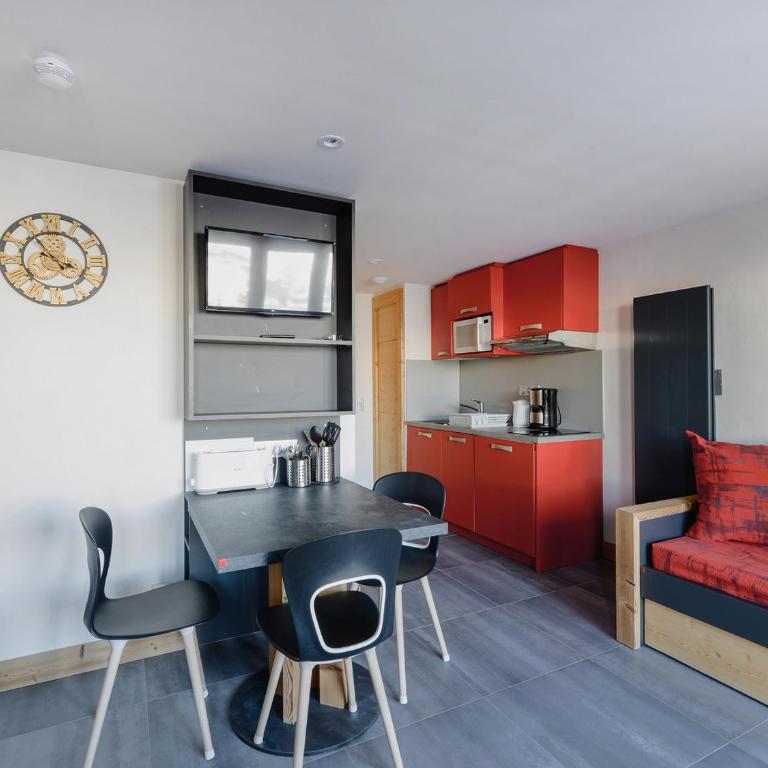 Studio Rénové avec Parking Gratuit et Vue Mont Blanc - Studio - 5
