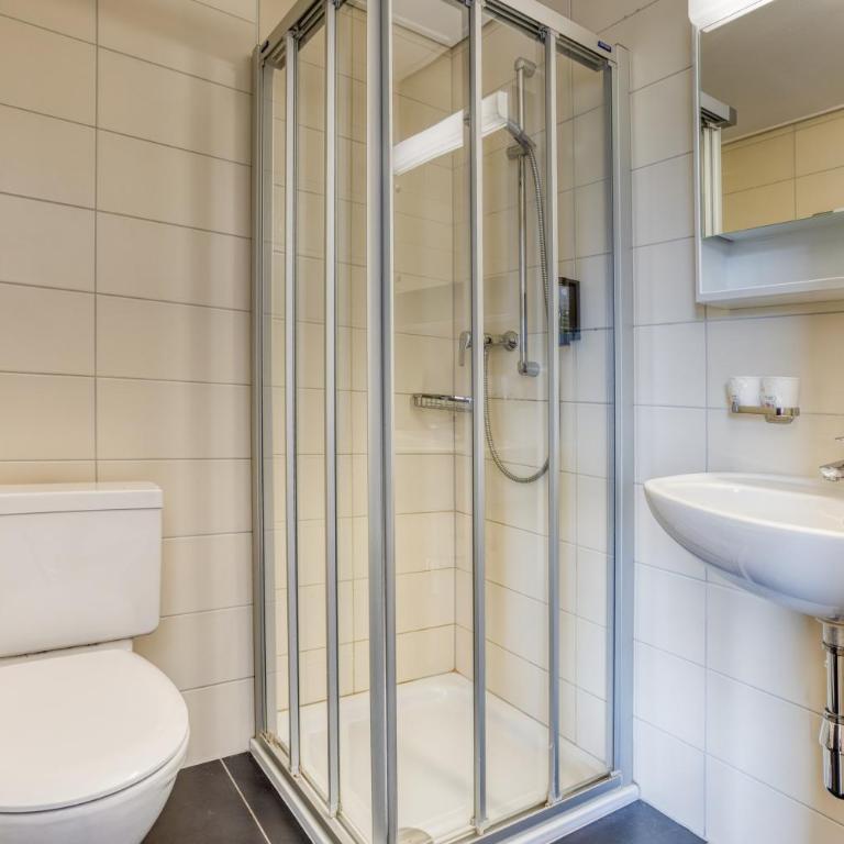 Hotel Castel - Doppel- oder Zweibettzimmer - 7