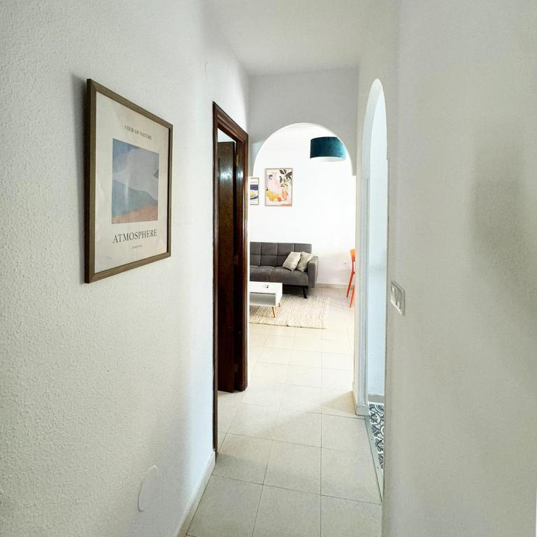 Apartment El Paraiso, 3 Bed 2 bath, 300M from the sea - Three-Bedroom Apartment - 11