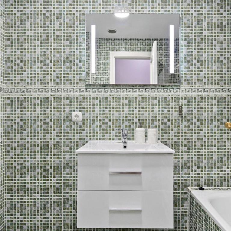Home2Book Bright City Apartment Las Palmas - Apartamento de 3 dormitorios - 4