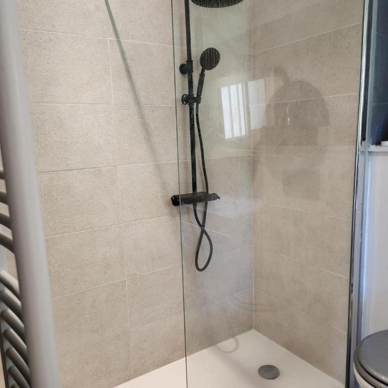 Superbe Appartement 2p avec place de parking - Appartement 1 Chambre - 9