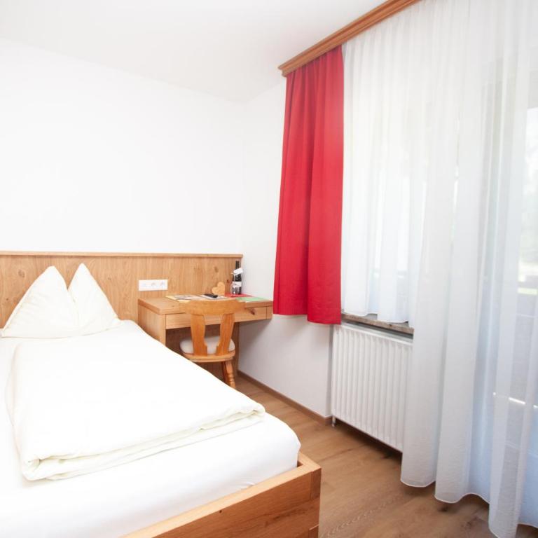 Berghotel Lämmerhof - Standard Einzelzimmer mit Bergblick - 5