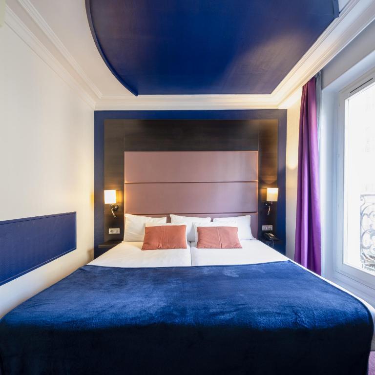 Accueil Hôtel Paris Pigalle Montmartre - Hôtel rénové - Chambre Lits Jumeaux Standard - 3