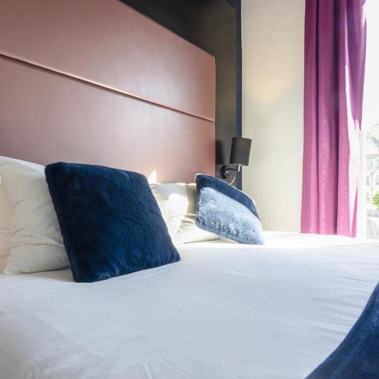 Accueil Hôtel Paris Pigalle Montmartre - Hôtel rénové - Chambre Double Standard - 6