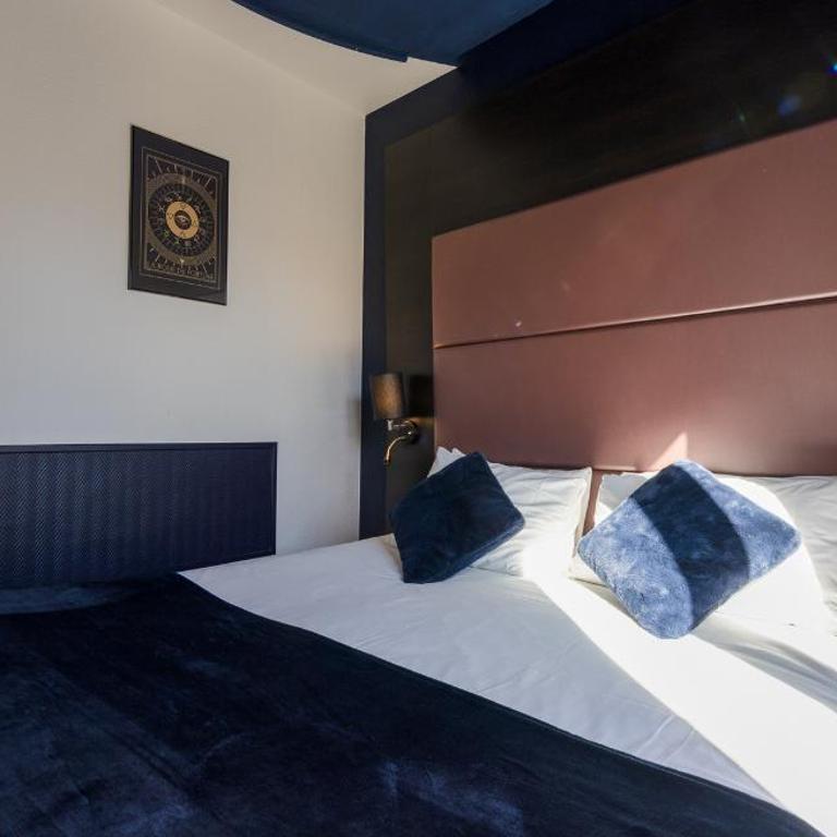 Accueil Hôtel Paris Pigalle Montmartre - Hôtel rénové - Chambre Double Standard - 7