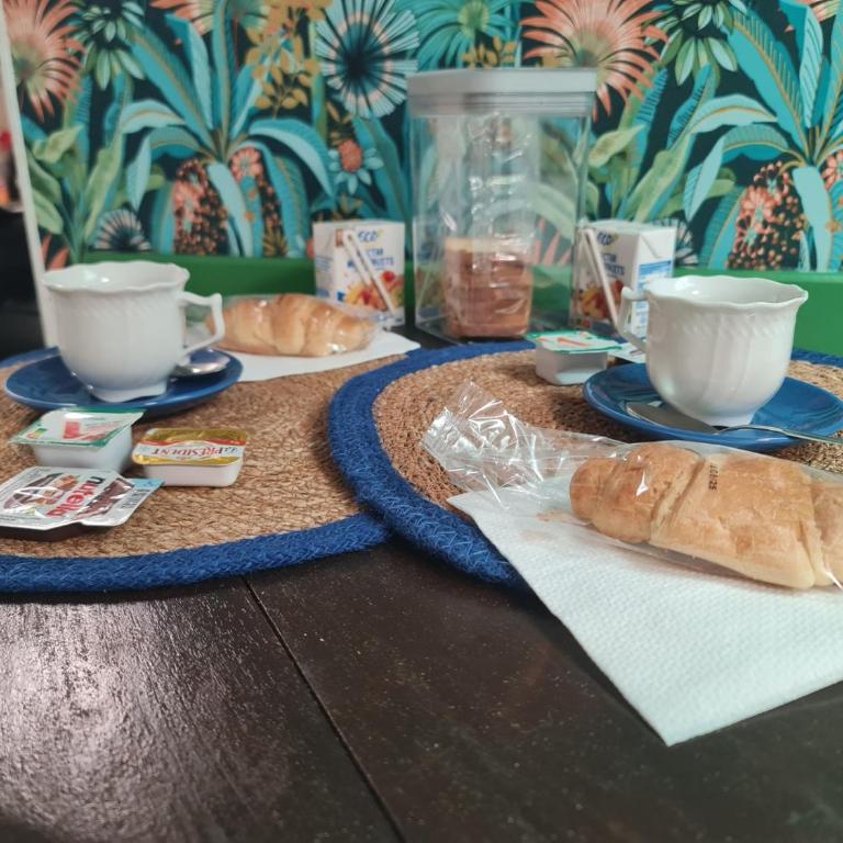 La Tropicale, studio climatisé avec parking, Proche Cité médiévale - Apartment mit 1 Schlafzimmer - 12
