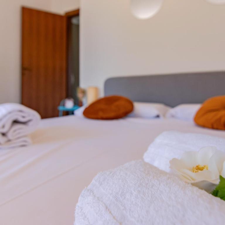lnd 9- 2 Camere, 3 Balconi, parcheggio, zona residenziale - Appartamento con 2 Camere da Letto - 3