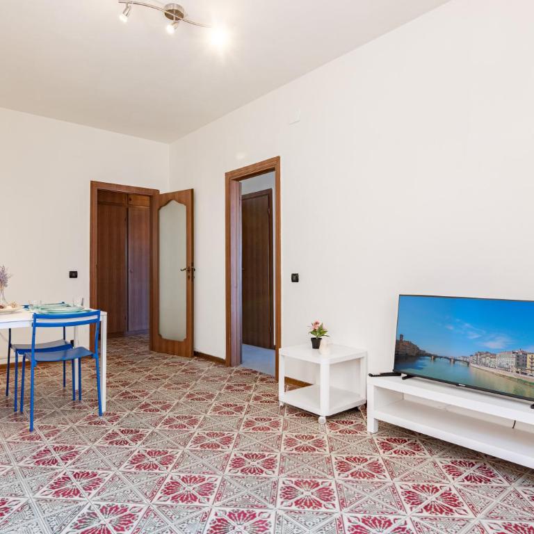 lnd 9- 2 Camere, 3 Balconi, parcheggio, zona residenziale - Appartamento con 2 Camere da Letto - 13