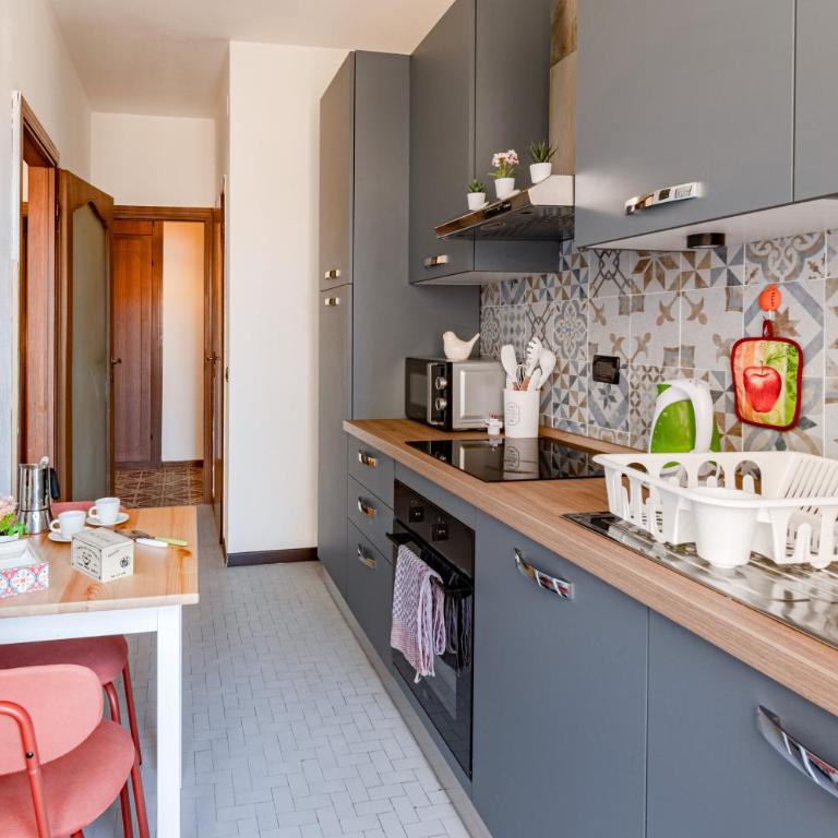 lnd 9- 2 Camere, 3 Balconi, parcheggio, zona residenziale - Appartamento con 2 Camere da Letto - 11