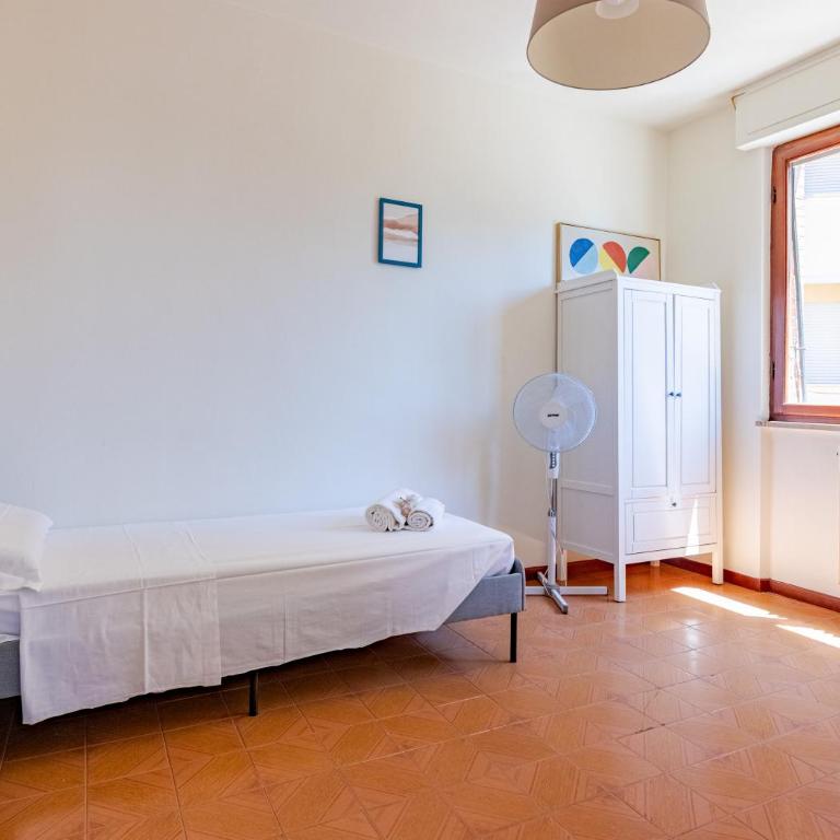 lnd 9- 2 Camere, 3 Balconi, parcheggio, zona residenziale - Appartamento con 2 Camere da Letto - 18